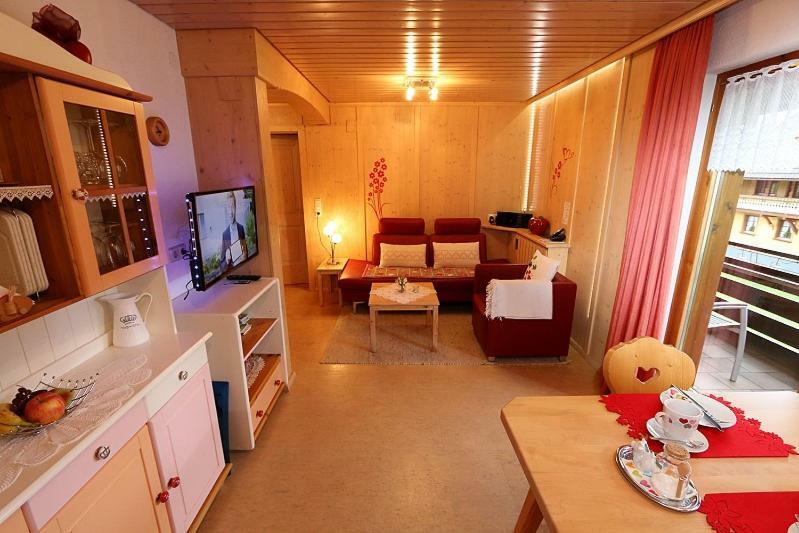 Ferienwohnungen Haus Marlene Kaiser 베르나우임슈바르츠발트 외부 사진